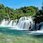 Frane Near Krka Waterfalls & Sibenik Holiday home *