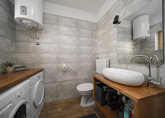 Frane Near Krka Waterfalls & Sibenik Ladevci