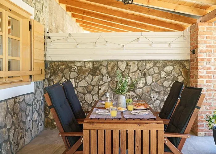 Frane Near Krka Waterfalls & Sibenik Holiday home